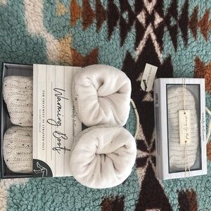 Warming slippers/mask set